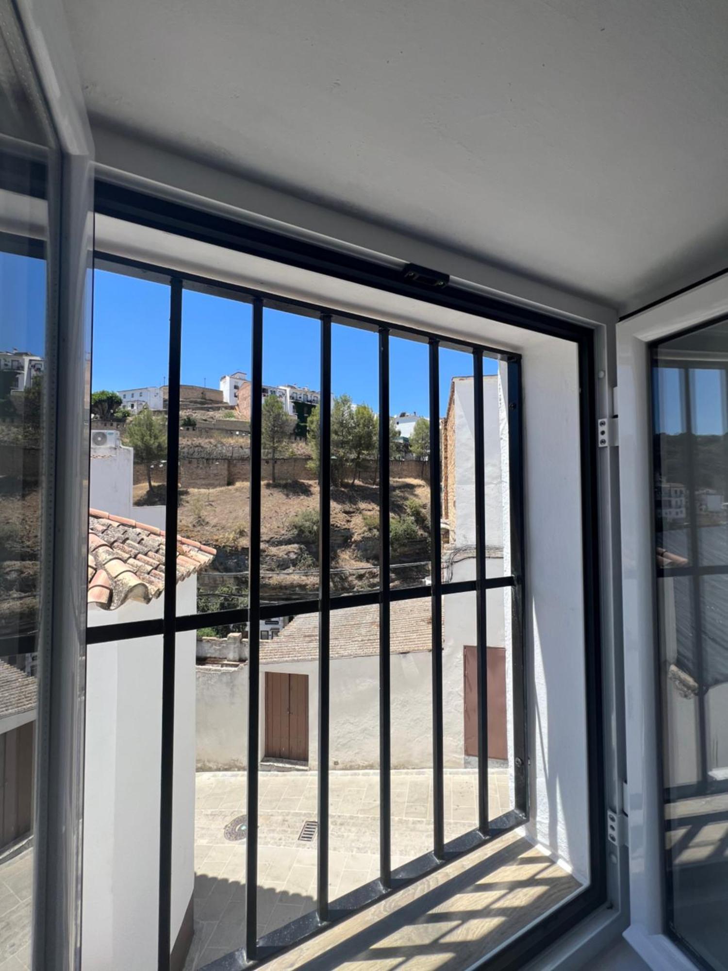 Guest house La Setenil De Las Bodegas